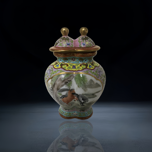 【卢伟民】清雍正御製开光动物粉彩双鱼罐