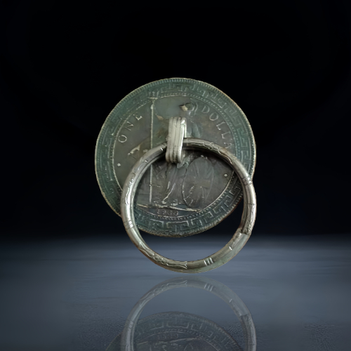 1930 年站洋壹圆银币改制挂环饰件